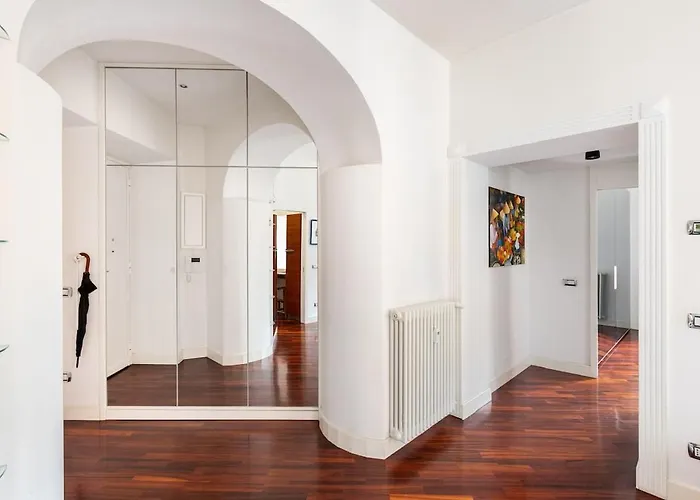 La Corte Di Merlino - Di Pregio Apartment *